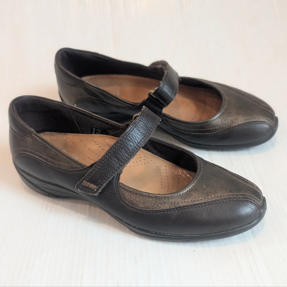 ECCO Women's Dark Brown Leather Mary Jane Flats Loafers Size 39
